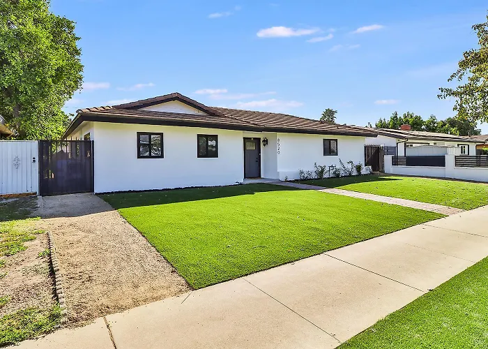 Truly Immaculate Pool Home Sfv