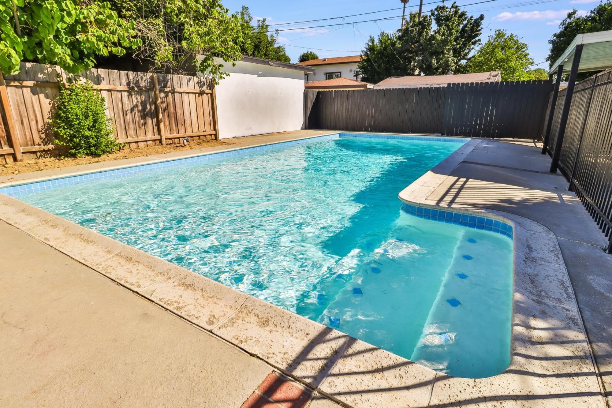 Truly Immaculate Pool Sfv *